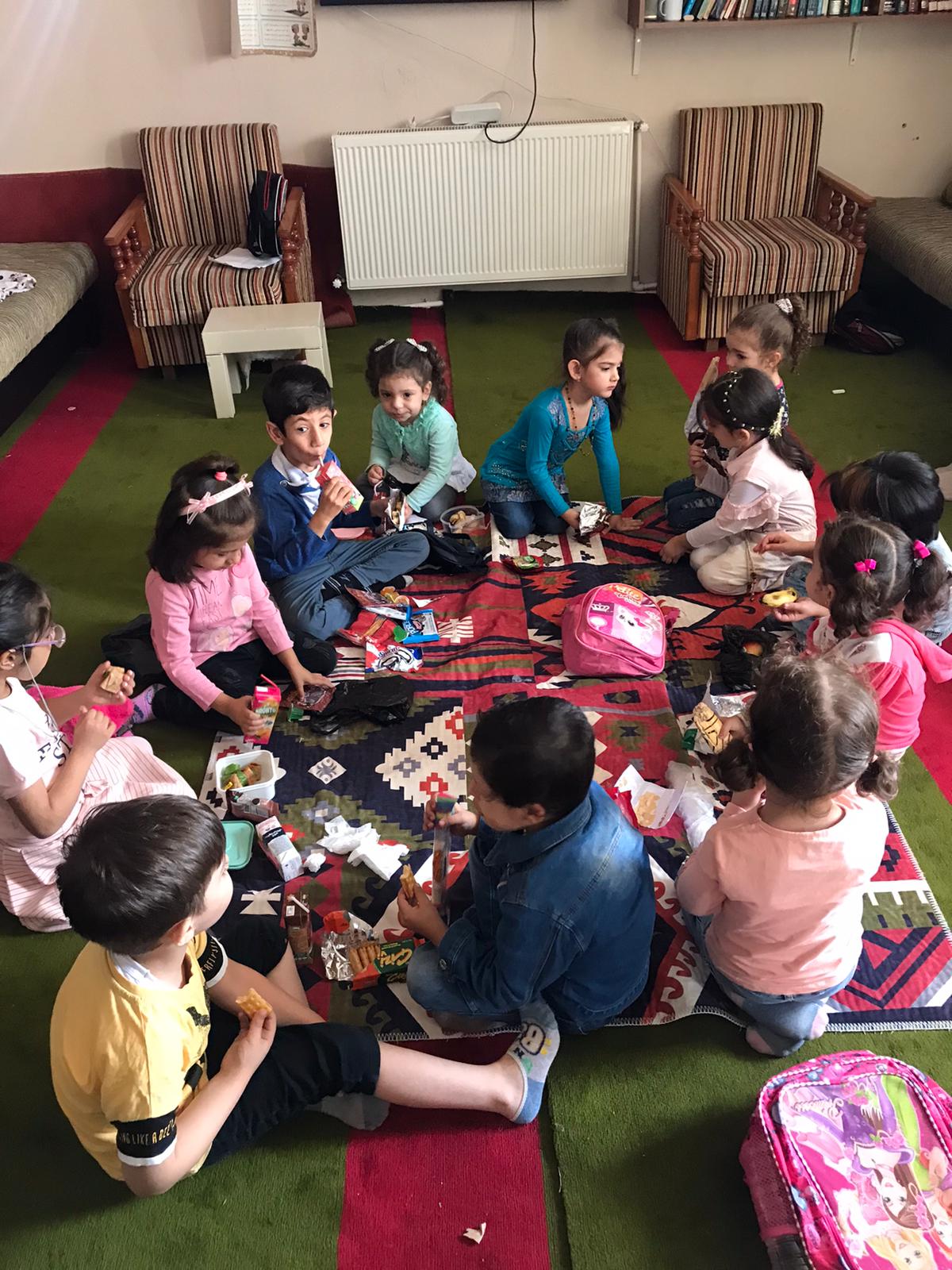 MEDRESEM�Z E��T�M�NE BA�LAMI�TIR.